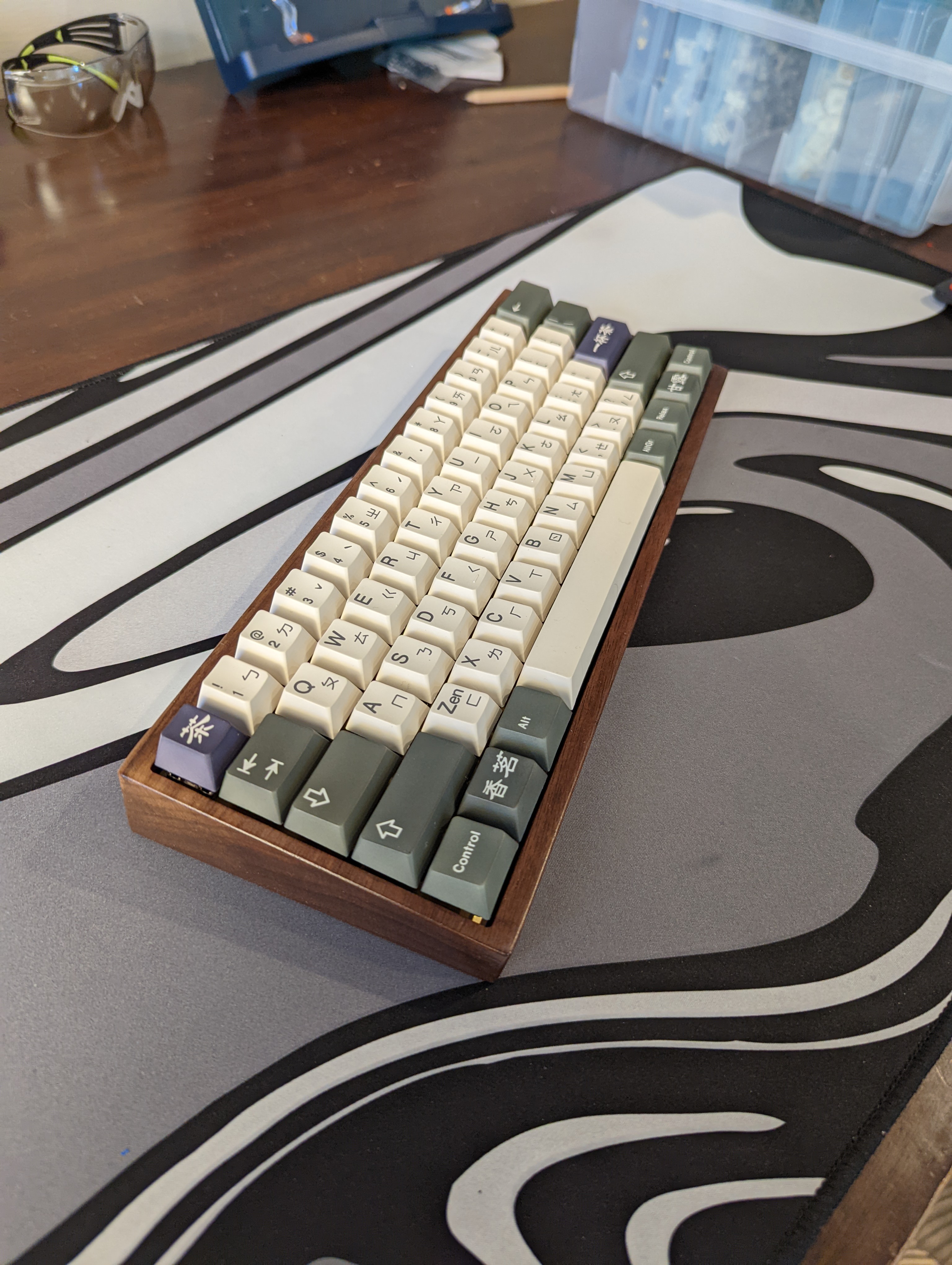 Building a Wooden Bakaneko 60%